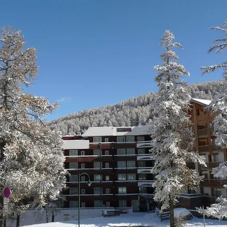 Cosy A Vars - 200m Pistes Et Commerces - Fr-1-330b-104 Vars (Hautes-Alpes)
