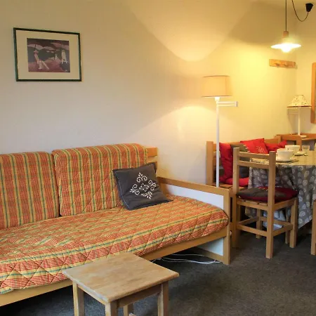 Apartment Cosy A Vars - 200m Pistes Et Commerces - Fr-1-330b-104 *